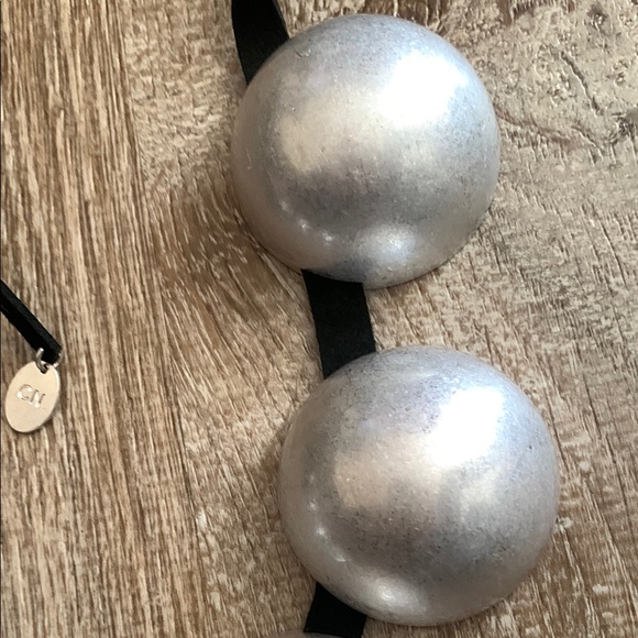 Contemporary Silver tone metal 1/2 sphere statement Necklace or belt - Picture 8 of 11